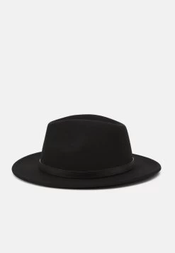 Zign Hut - Black -Zign 6f43d2410dcd415c8dd9c446ae8736f9